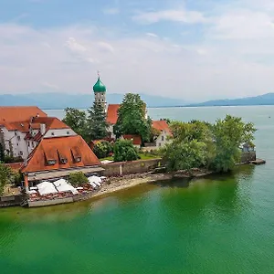schloss-hotel-wasserburg.com-bavaria.com/